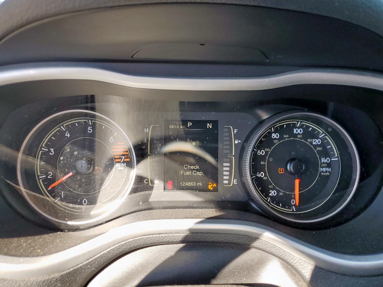 2018 Jeep Cherokee Latitude Plus VIN: 1C4PJLLB8JD518698 Lot: 91766905