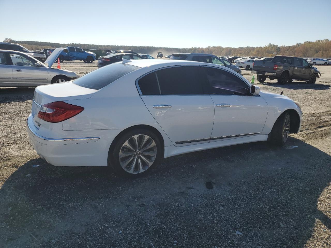 2014 Hyundai Genesis 5.0L VIN: KMHGC4DH1EU266118 Lot: 90686115