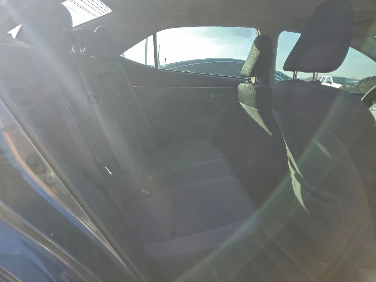 2019 Toyota Corolla L VIN: 2T1BURHE2KC176557 Lot: 94159845