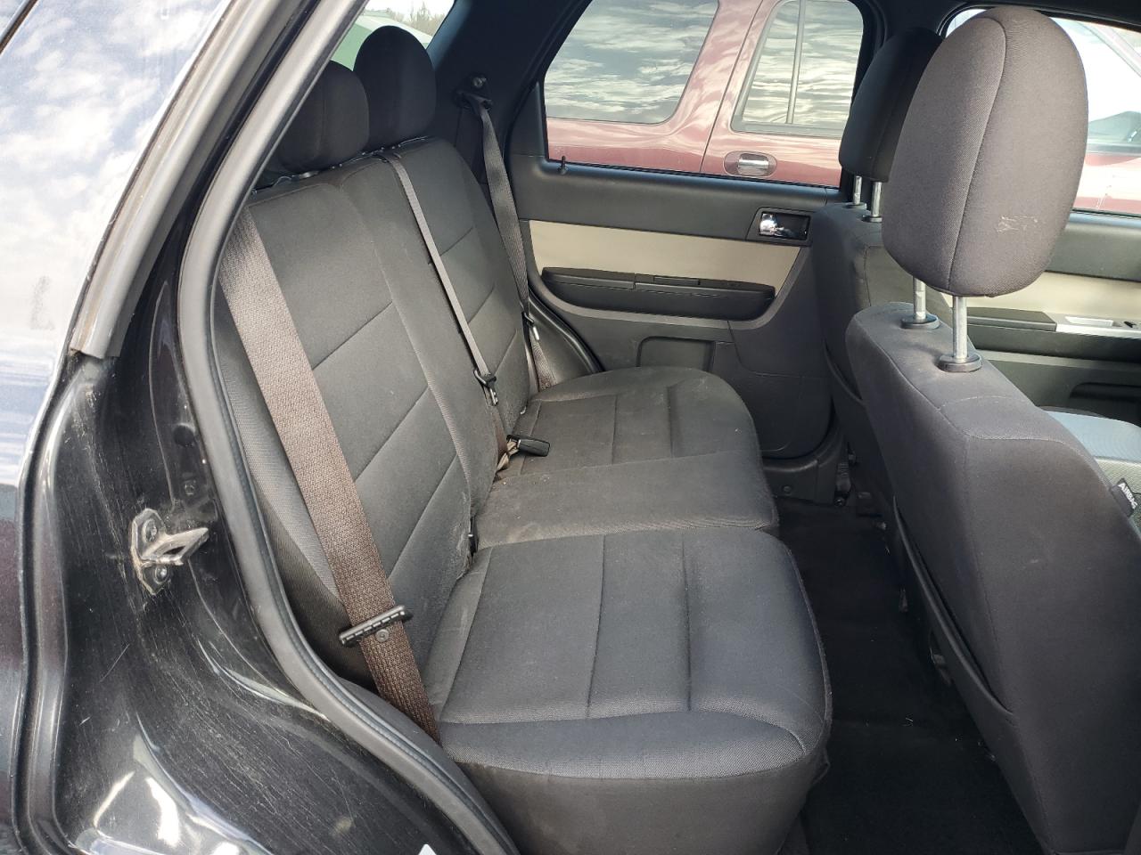 2011 Ford Escape Xlt VIN: 1FMCU0D7XBKA37651 Lot: 92109125