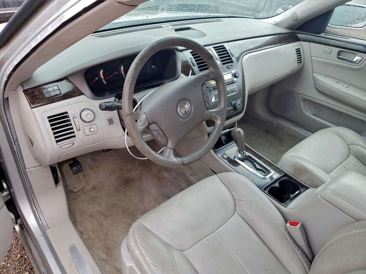 2009 Cadillac Dts VIN: 1G6KD57Y29U117948 Lot: 94357445