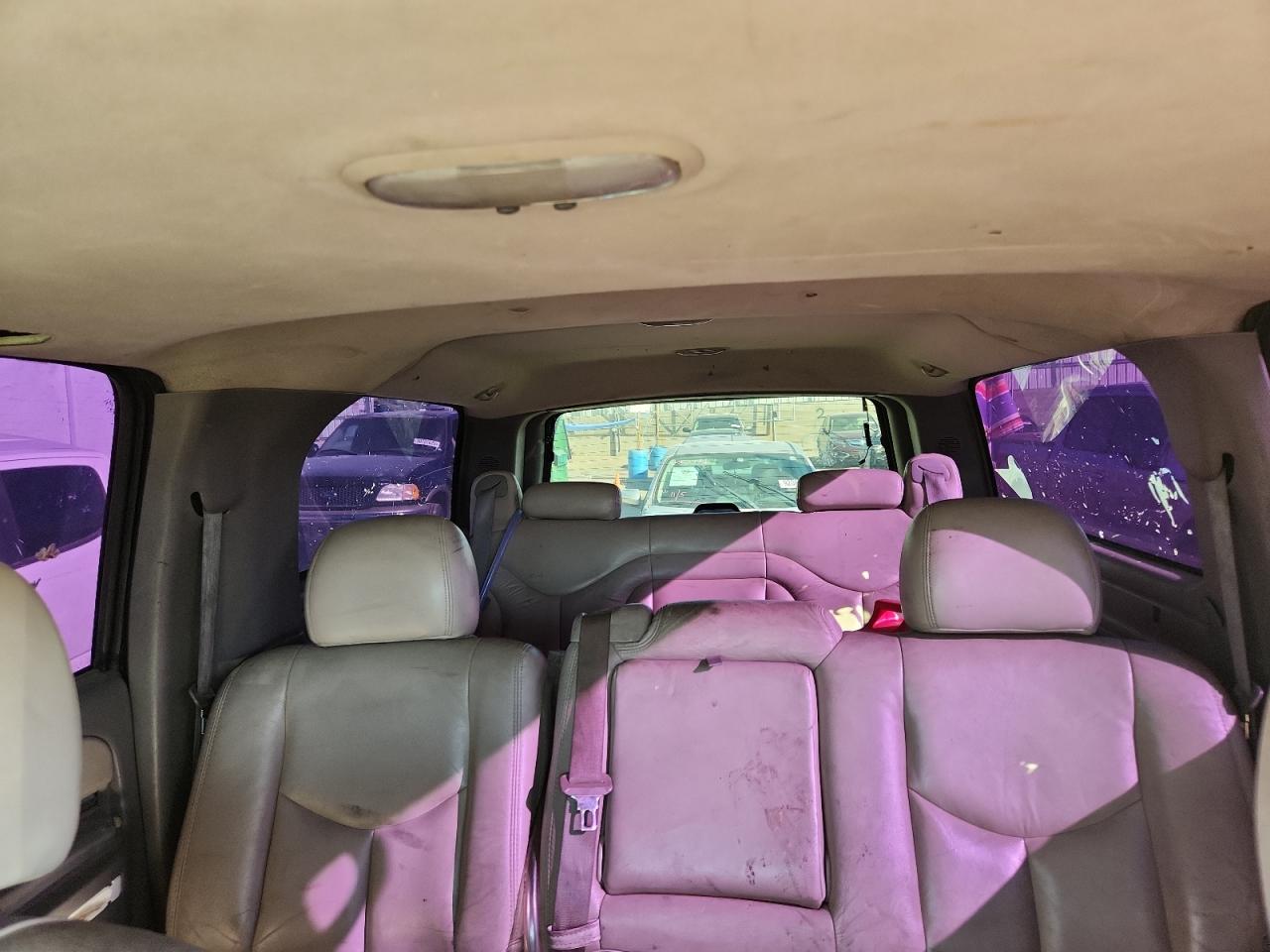 2000 GMC Yukon Xl C1500 VIN: 3GKEC16T6YG121504 Lot: 91708095