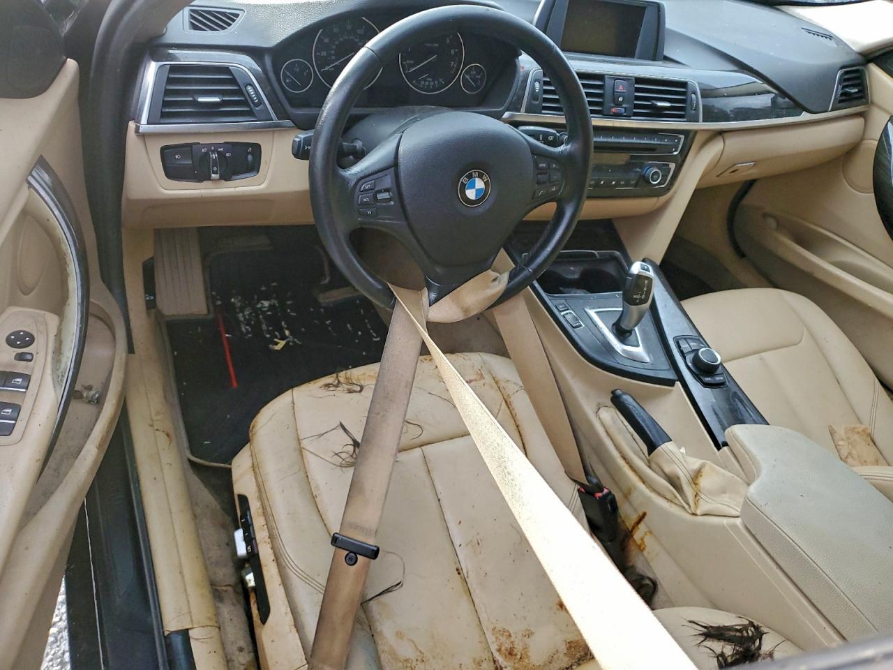 2016 BMW 320 I VIN: WBA8E1G53GNT34433 Lot: 94278015