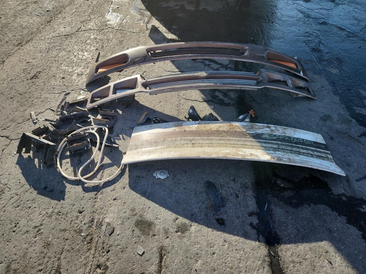 2000 Ford F550 Super Duty Stripped Chassis VIN: 1FCNF53S5Y0A10016 Lot: 90313385