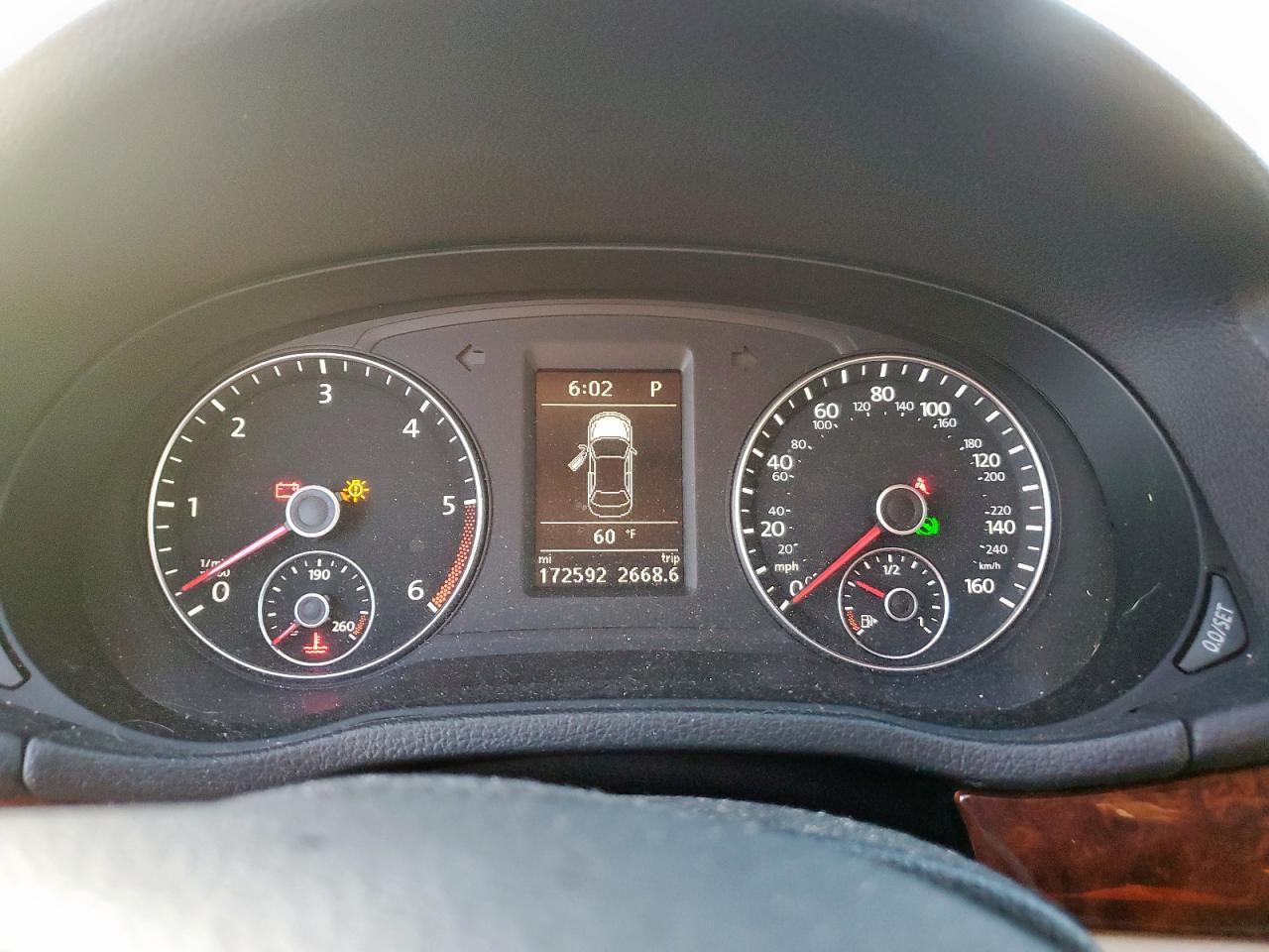 2013 Volkswagen Passat Sel VIN: 1VWCN7A3XDC125363 Lot: 92349755