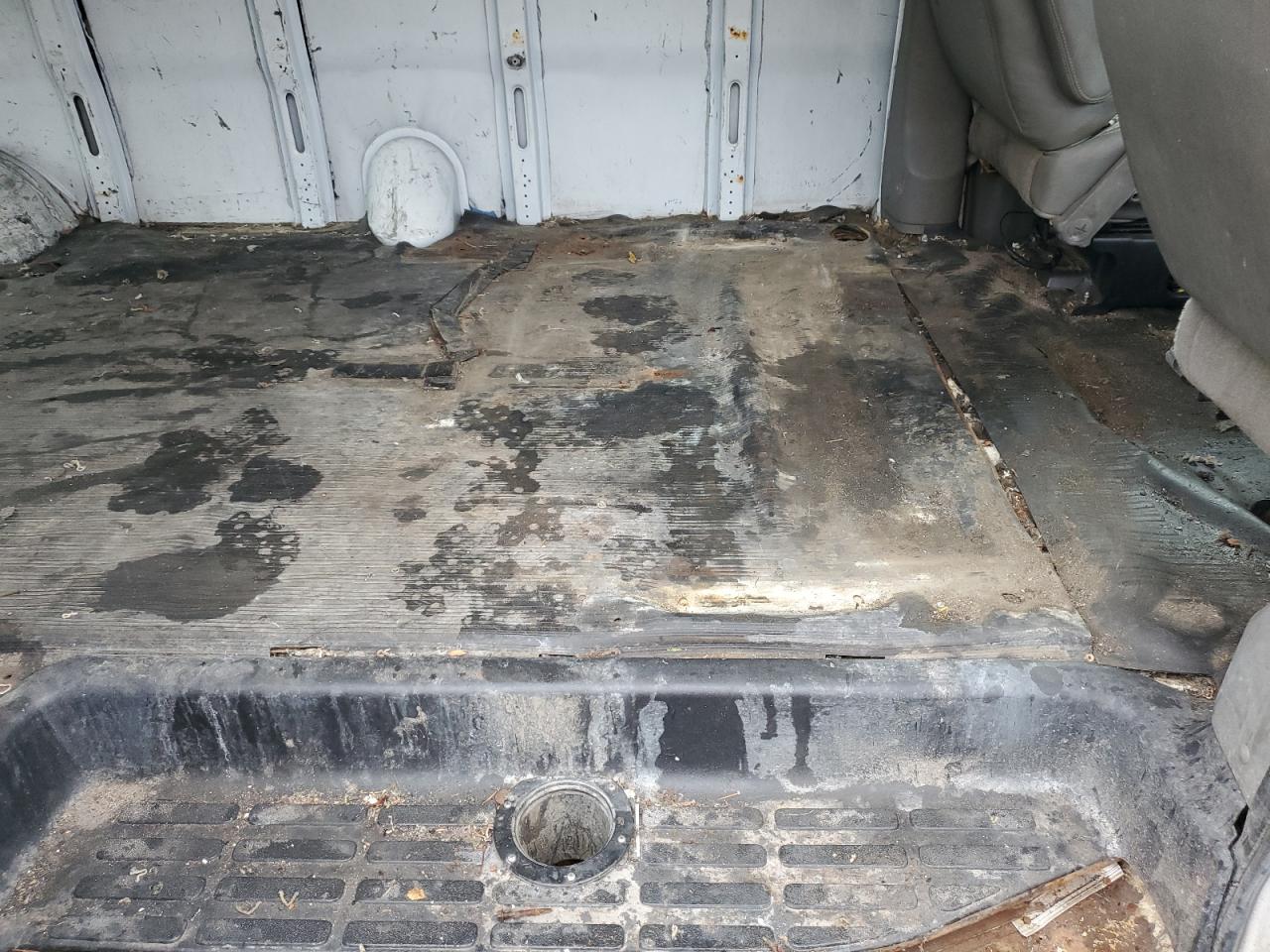 2008 Chevrolet Express G3500 VIN: 1GCHG39K081133495 Lot: 90361525