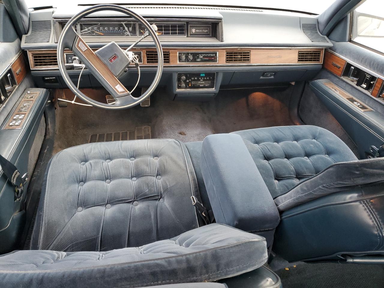 1990 Oldsmobile 98 Regency VIN: 1G3CX54CXL4356754 Lot: 92707255