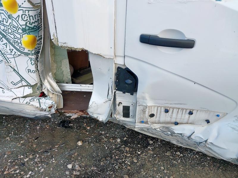 2023 RENAULT TRUCKS MASTER 35 LWB 