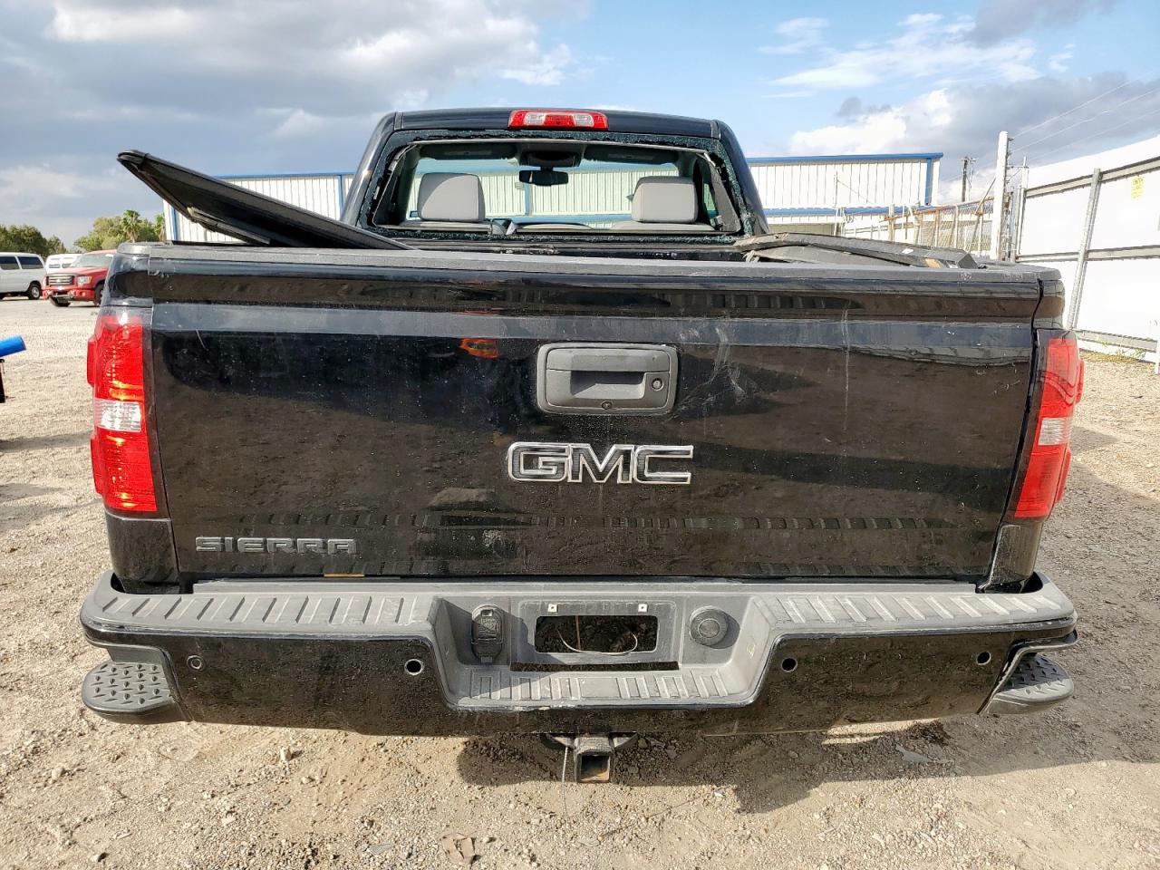 2017 GMC Sierra C1500 VIN: 1GTN1LEC7HZ285438 Lot: 92884265