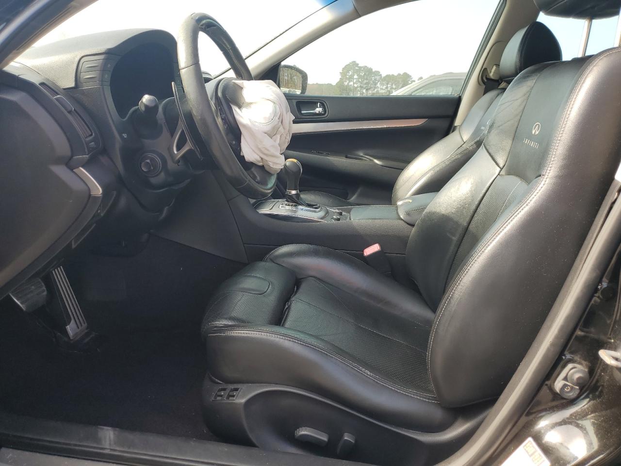 2011 Infiniti G37 Base VIN: JN1CV6AP8BM502136 Lot: 93675615