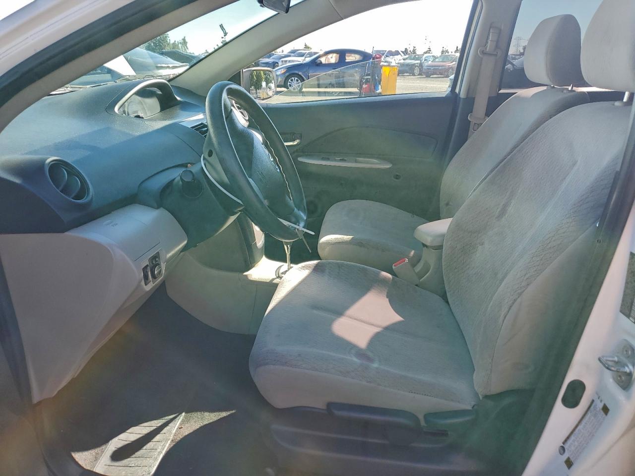 2008 Toyota Yaris VIN: JTDBT923081281346 Lot: 94420355