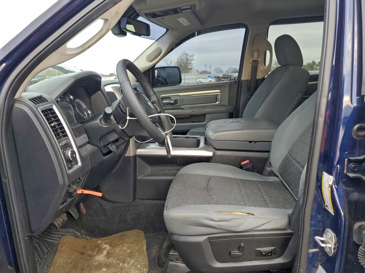 2017 Ram 1500 Slt VIN: 3C6RR7LT6HG750951 Lot: 91102145