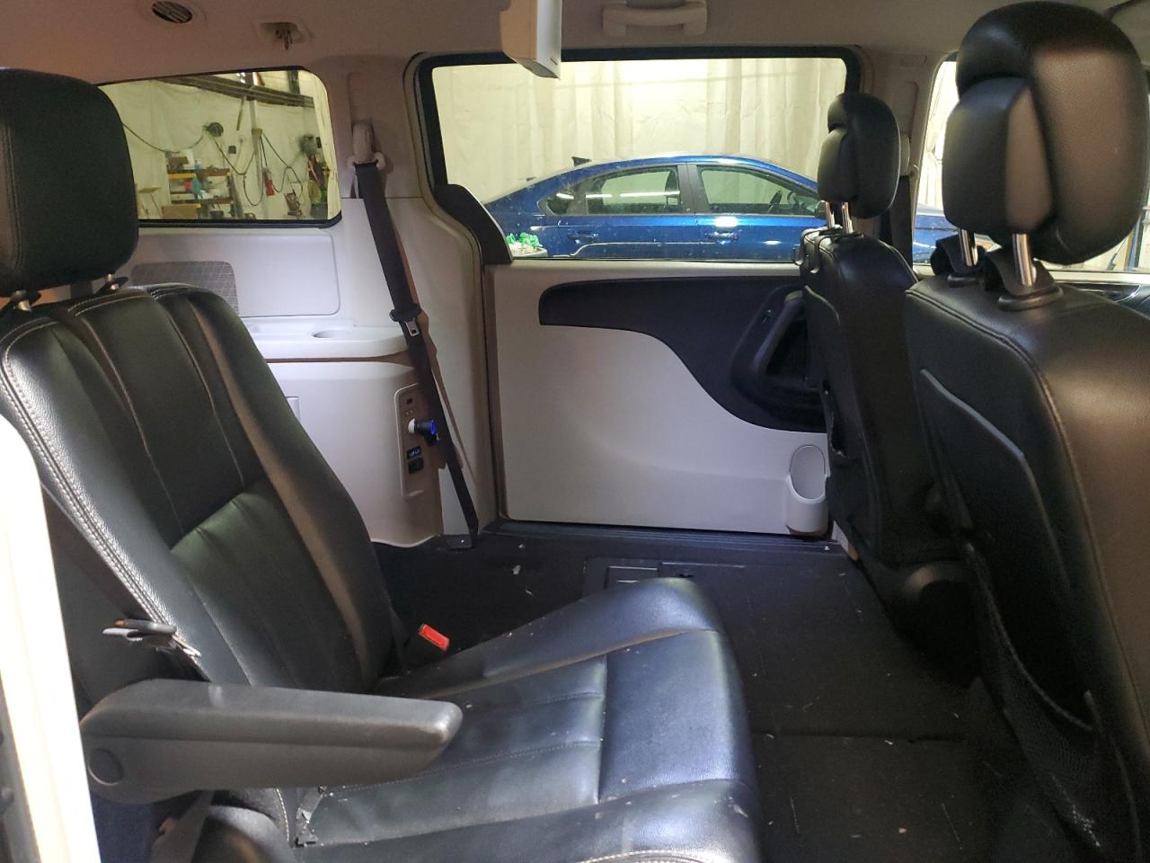 2016 Chrysler Town & Country Touring VIN: 2C4RC1BG0GR193460 Lot: 92610595