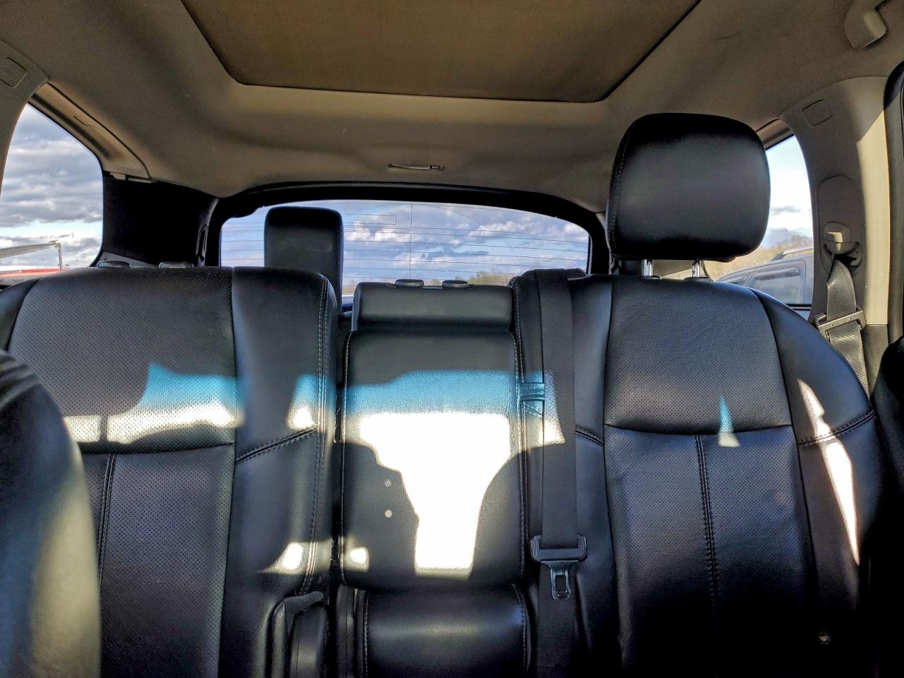 2015 Nissan Pathfinder S VIN: 5N1AR2MM2FC672731 Lot: 93754235