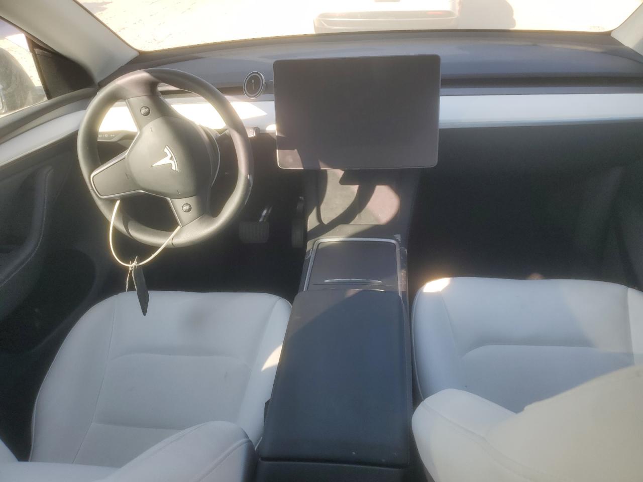 2025 Tesla Model Y VIN: 7SAYGAEE9SF224934 Lot: 85432905