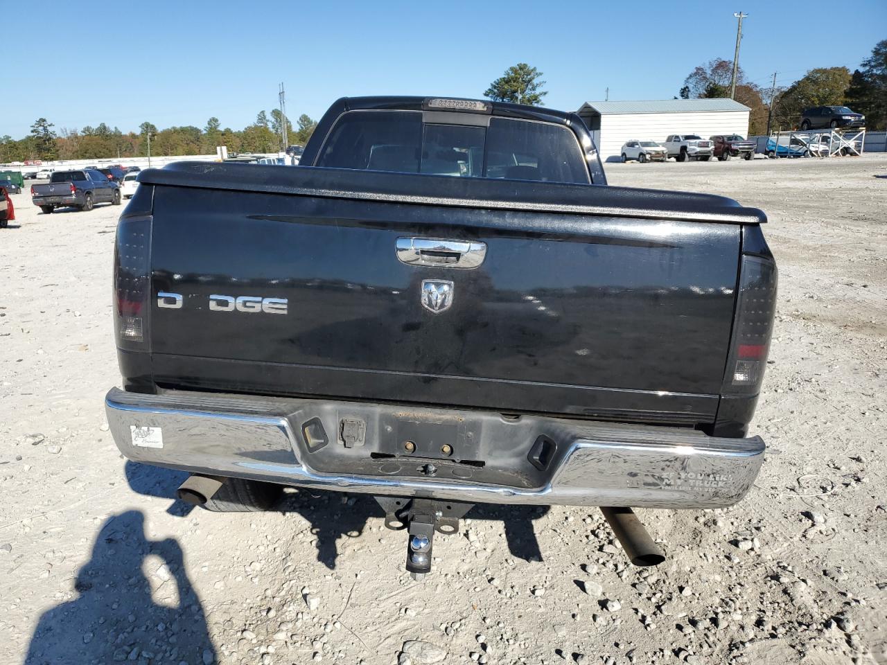 2003 Dodge Ram 1500 St VIN: 1D7HA18D93S329615 Lot: 93154355