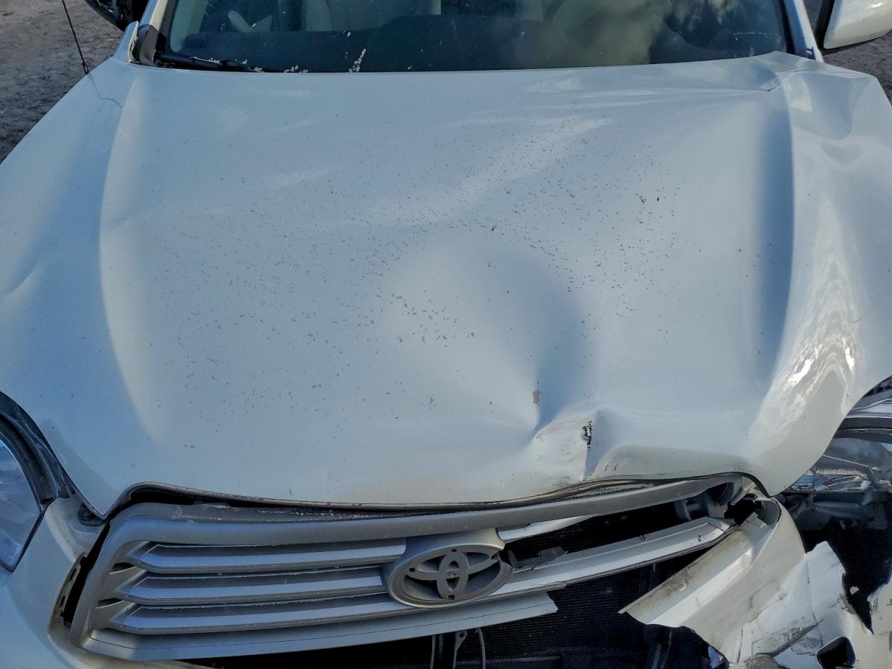 2010 Toyota Highlander VIN: JTEZK3EH8A2104478 Lot: 93943335