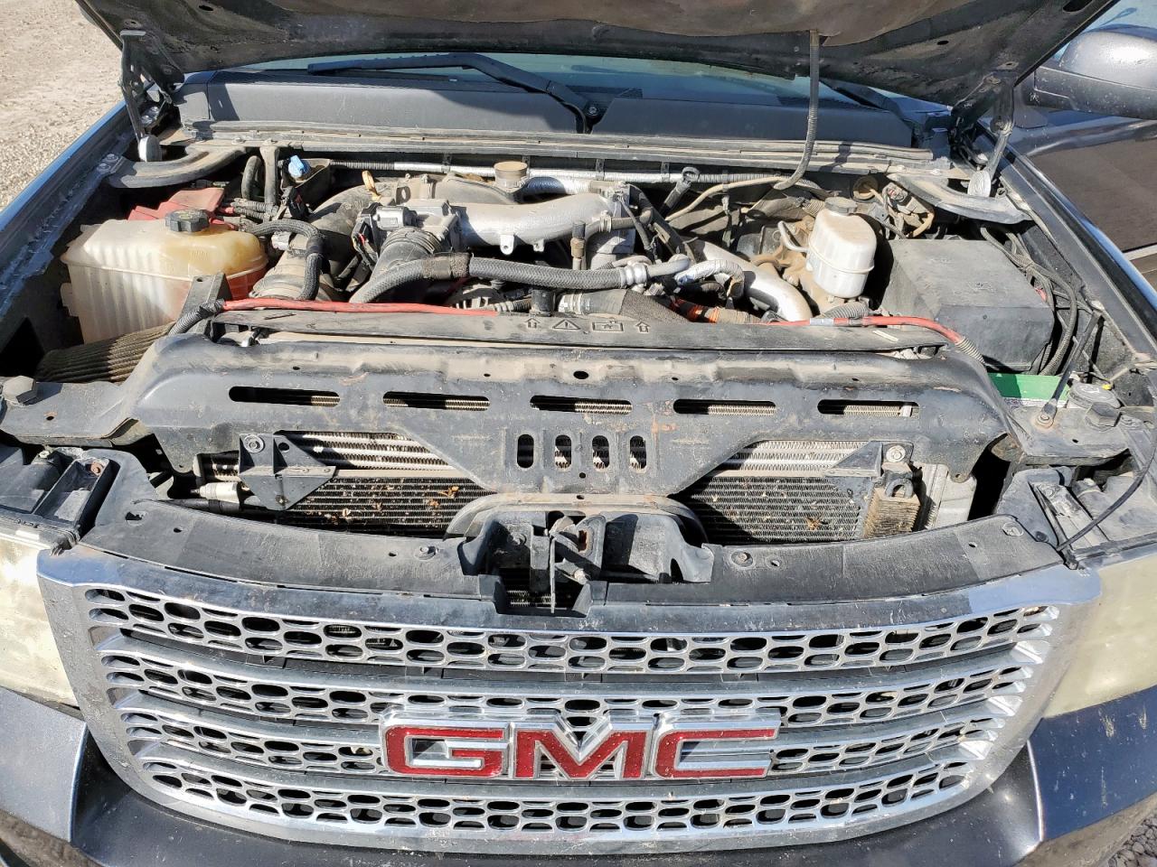 2013 GMC Sierra K2500 Denali VIN: 1GT125E83DF128102 Lot: 91125275