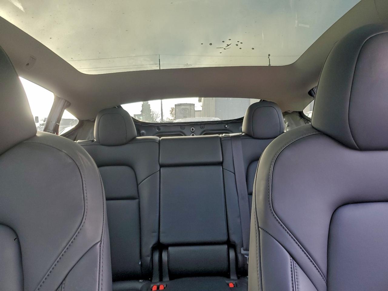 2025 Tesla Model Y VIN: 7SAYGDEF7SF222738 Lot: 92931165