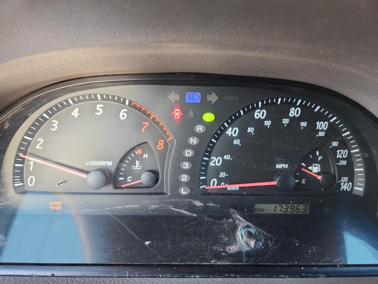 2004 Toyota Camry Le VIN: 4T1BF32K44U073065 Lot: 93306095