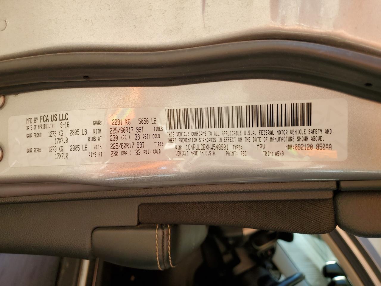 2017 Jeep Cherokee Latitude VIN: 1C4PJLCBXHW548901 Lot: 90878565