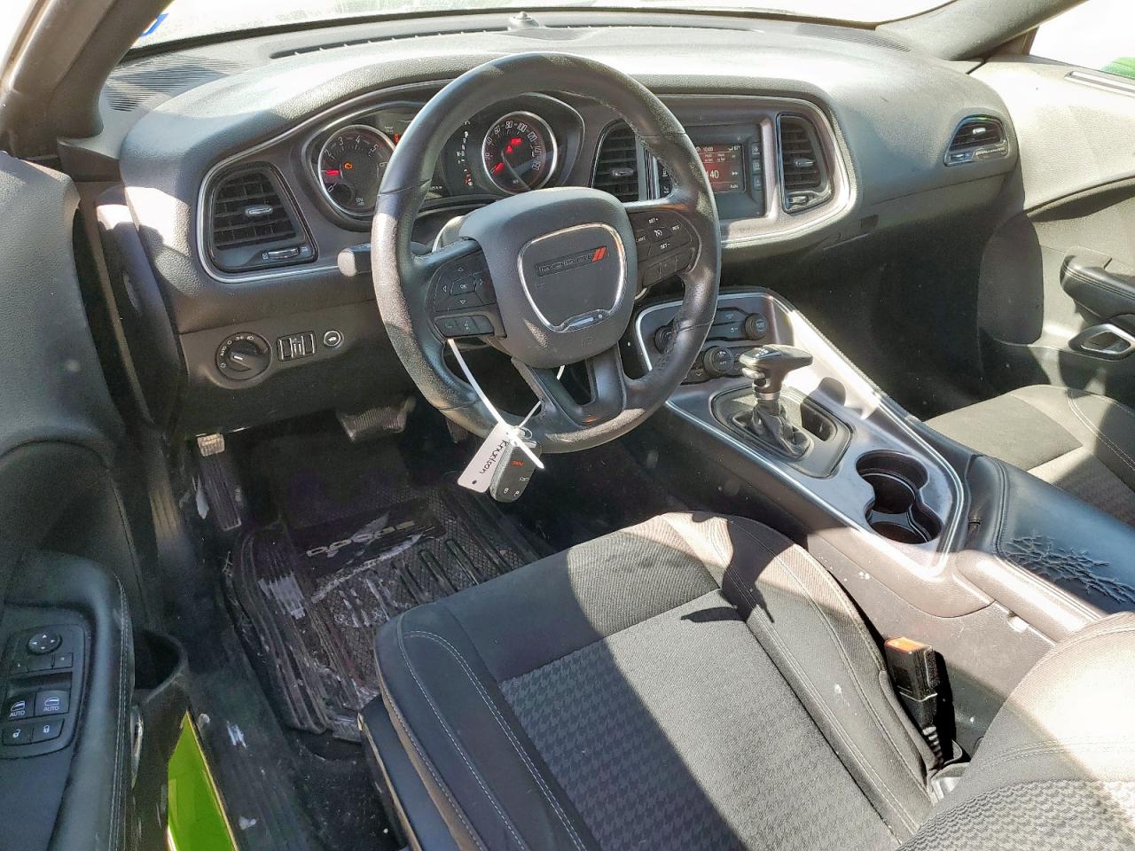 2017 Dodge Challenger Sxt VIN: 2C3CDZAG6HH555046 Lot: 92856285