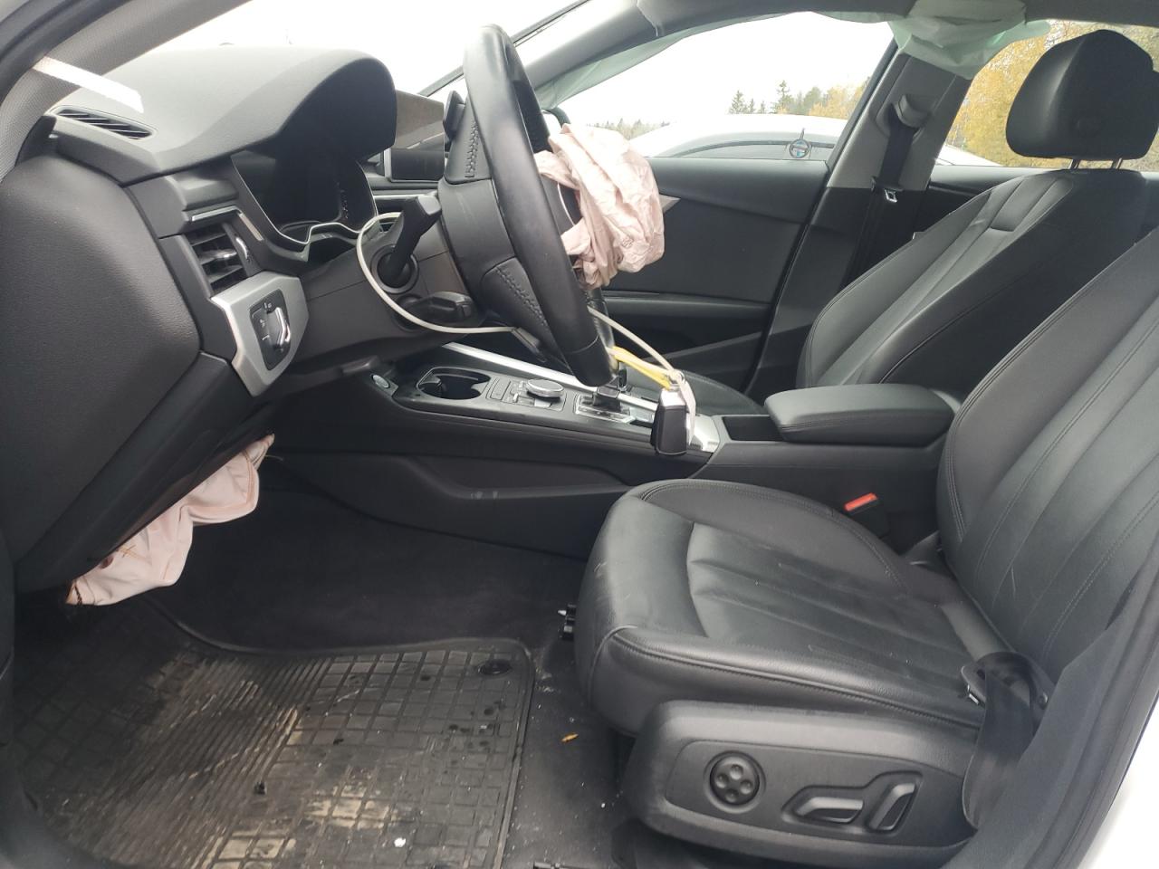 2019 Audi A4 Progressiv VIN: WAUBNAF44KN010589 Lot: 91277365