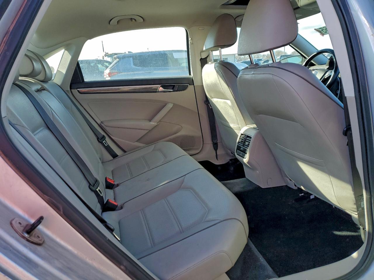 2016 Volkswagen Passat Se VIN: 1VWBT7A39GC059099 Lot: 93956965