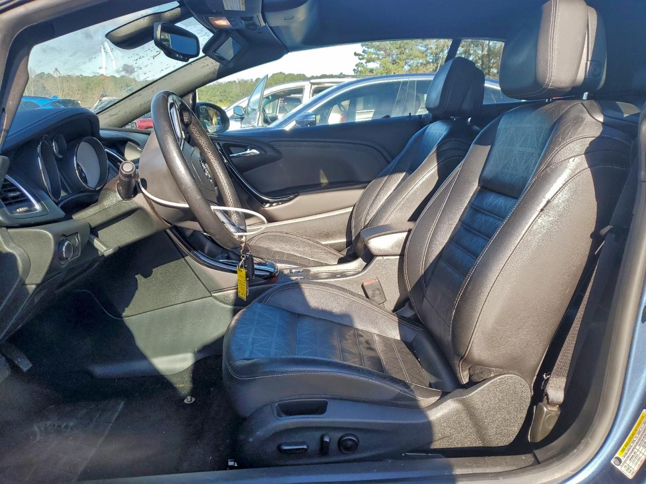 2017 Buick Cascada VIN: W04WG3N53HG051985 Lot: 94270675