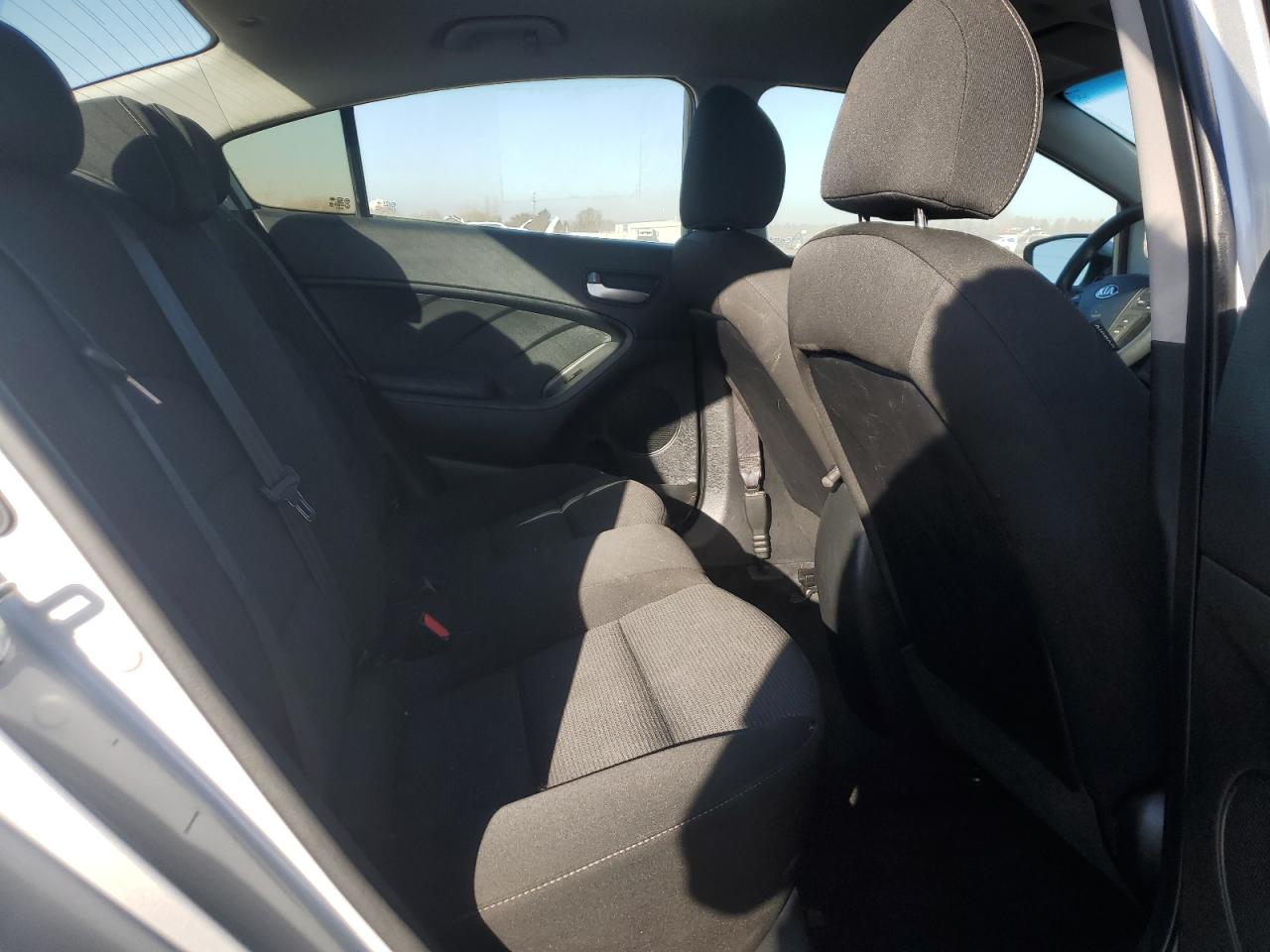 2018 Kia Forte Lx VIN: 3KPFK4A71JE218626 Lot: 92942795