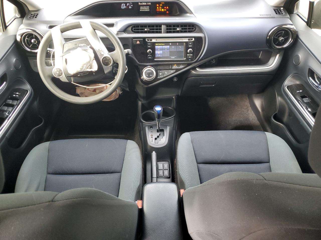 2015 Toyota Prius C VIN: JTDKDTB35F1580371 Lot: 92490775