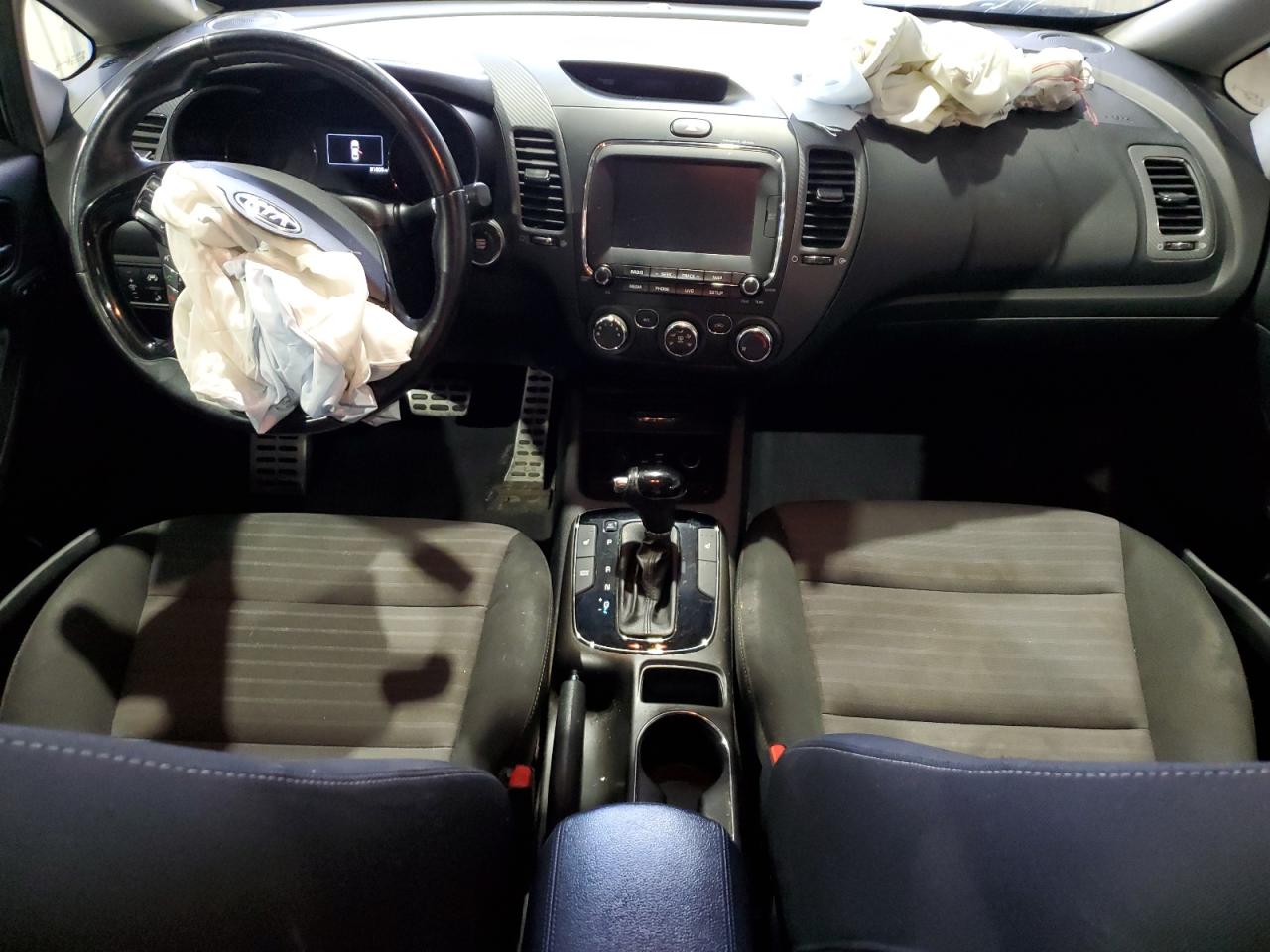 2017 Kia Forte Lx VIN: 3KPFL4A75HE038976 Lot: 92829125