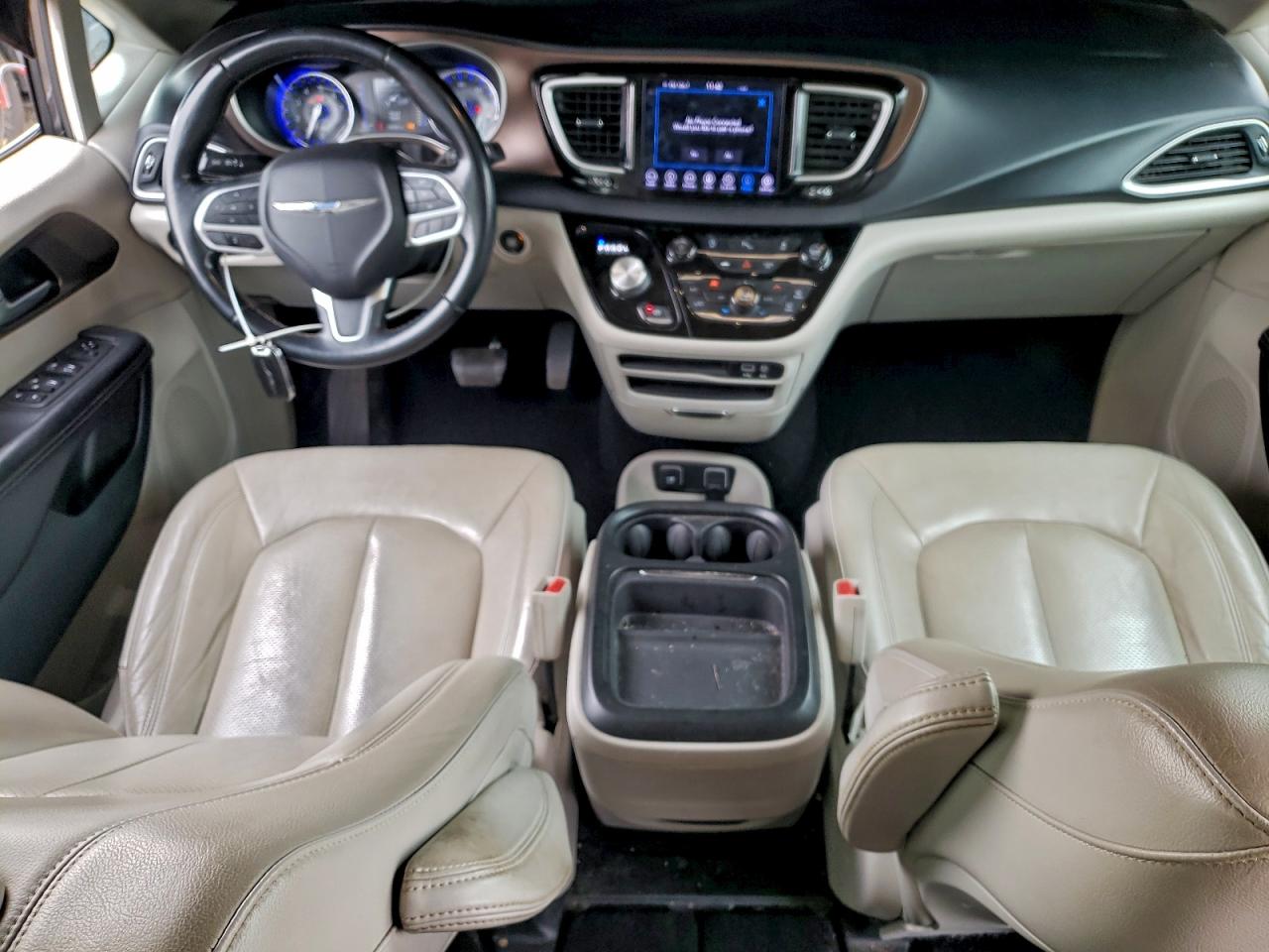 2018 Chrysler Pacifica Touring L VIN: 2C4RC1BG0JR174172 Lot: 94227715