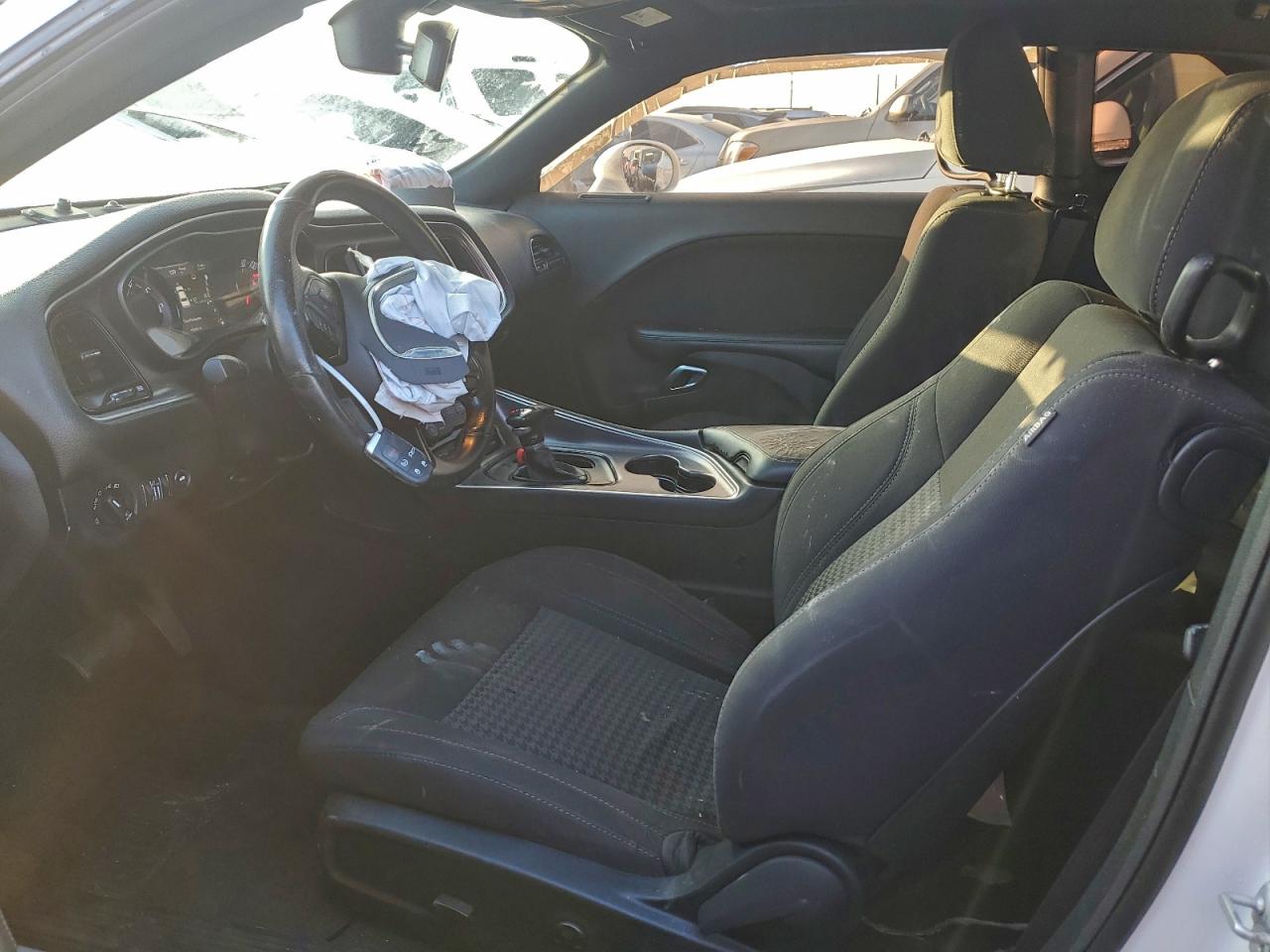 2018 Dodge Challenger Sxt VIN: 2C3CDZAG6JH178613 Lot: 92116865