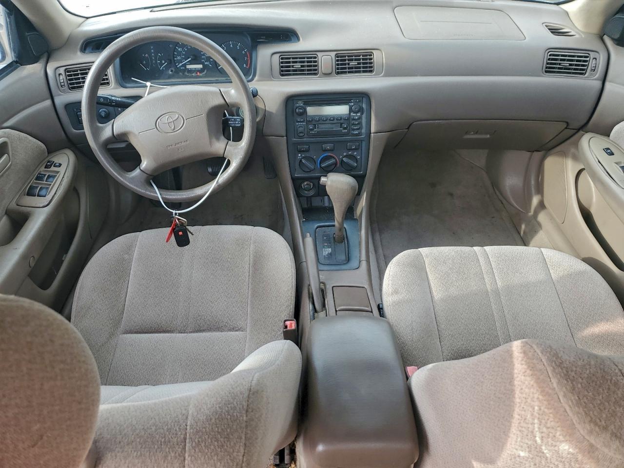 2000 Toyota Camry Ce VIN: 4T1BG22K4YU655101 Lot: 93318265