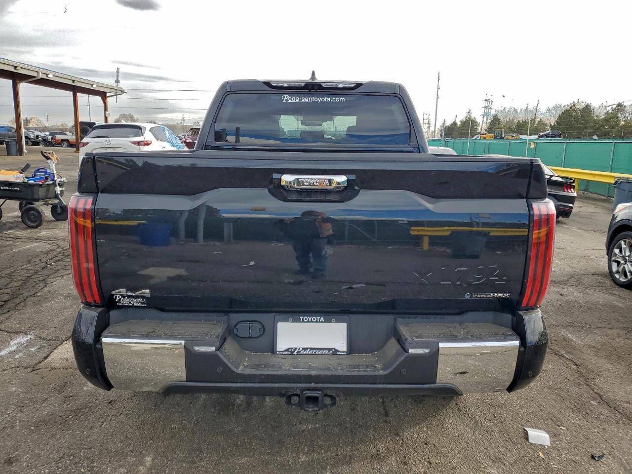 2026 Toyota Tundra Crewmax Platinum VIN: 5TFMC5DB1TX121293 Lot: 94123525