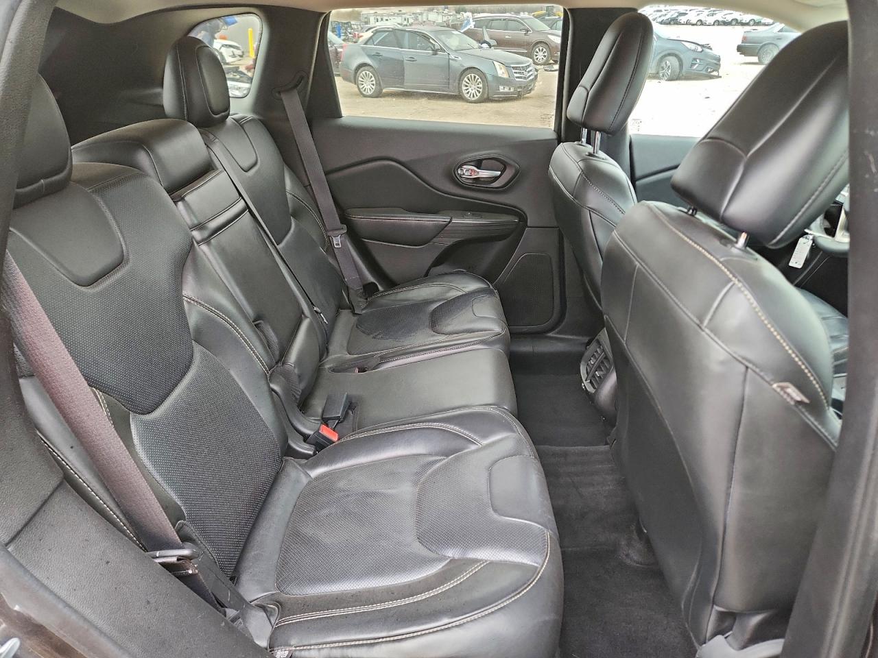 2015 Jeep Cherokee Limited VIN: 1C4PJMDS4FW698441 Lot: 93542025