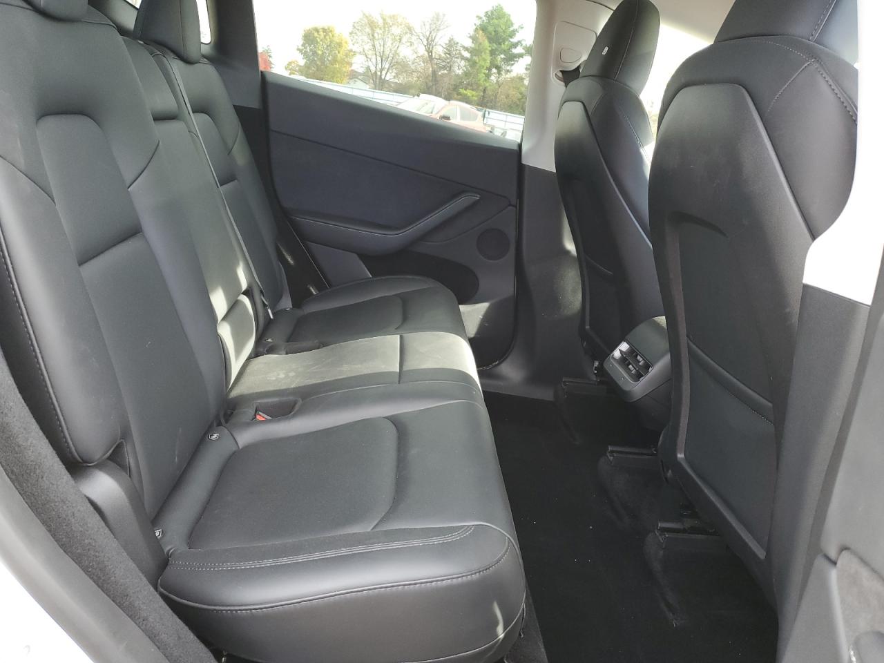 2023 Tesla Model Y VIN: 7SAYGDEE7PA114728 Lot: 90328035