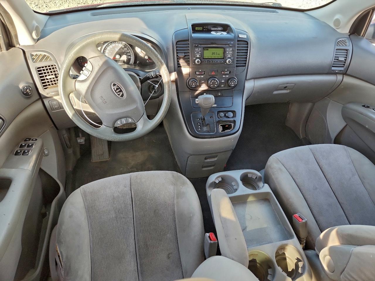 2011 Kia Sedona Lx VIN: KNDMG4C78B6377916 Lot: 94289225