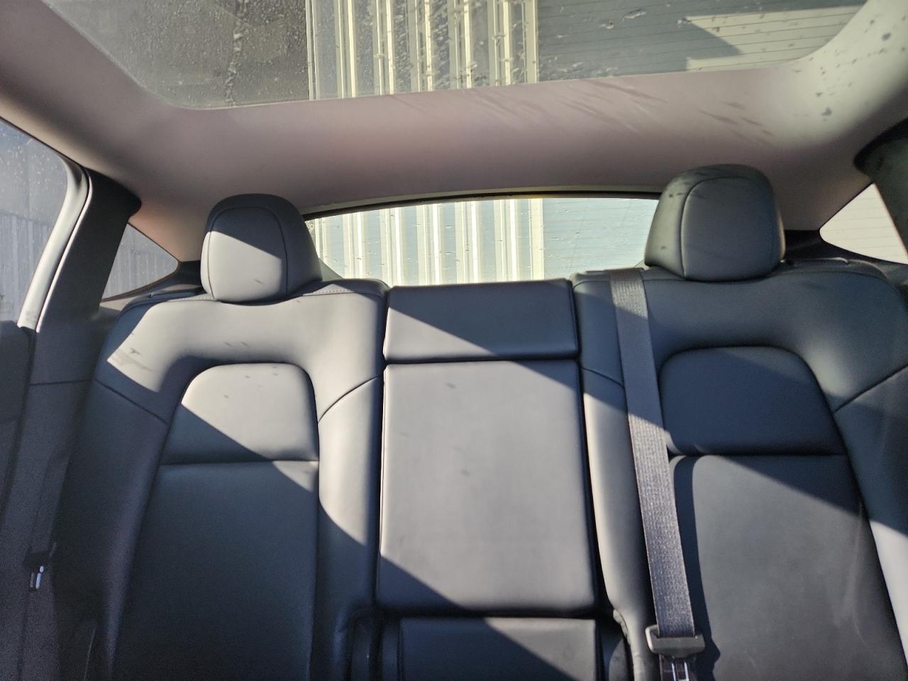 2021 Tesla Model Y VIN: 5YJYGAEEXMF306672 Lot: 91615985