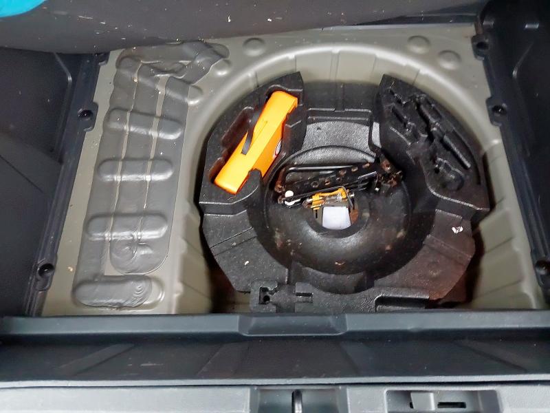 2015 PEUGEOT 3008 1.6 HDI ALLURE 5DR