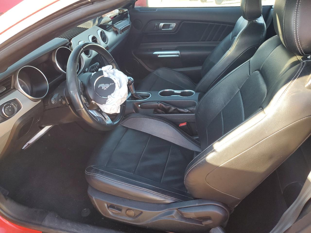 2022 Ford Mustang VIN: 1FATP8UH3N5119569 Lot: 92271425