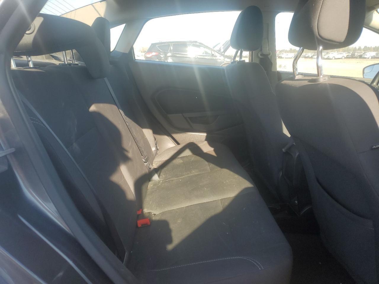 2018 Ford Fiesta Se VIN: 3FADP4BJ7JM128914 Lot: 91394725