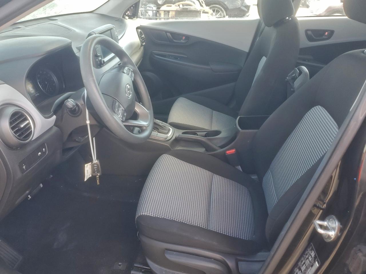 2021 Hyundai Kona Se VIN: KM8K12AA4MU668449 Lot: 93422525