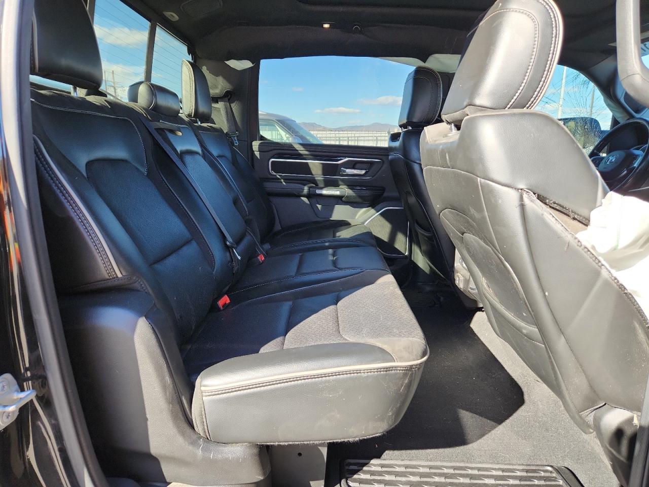 2019 Ram 1500 Laramie VIN: 1C6SRFJT6KN636199 Lot: 92537065