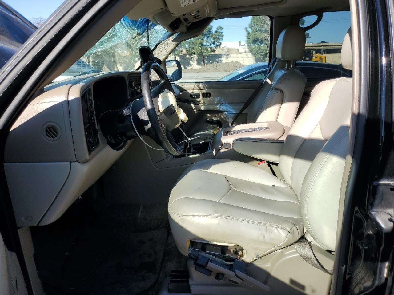 2003 GMC Yukon Xl K1500 VIN: 3GKFK16T83G303592 Lot: 85402635