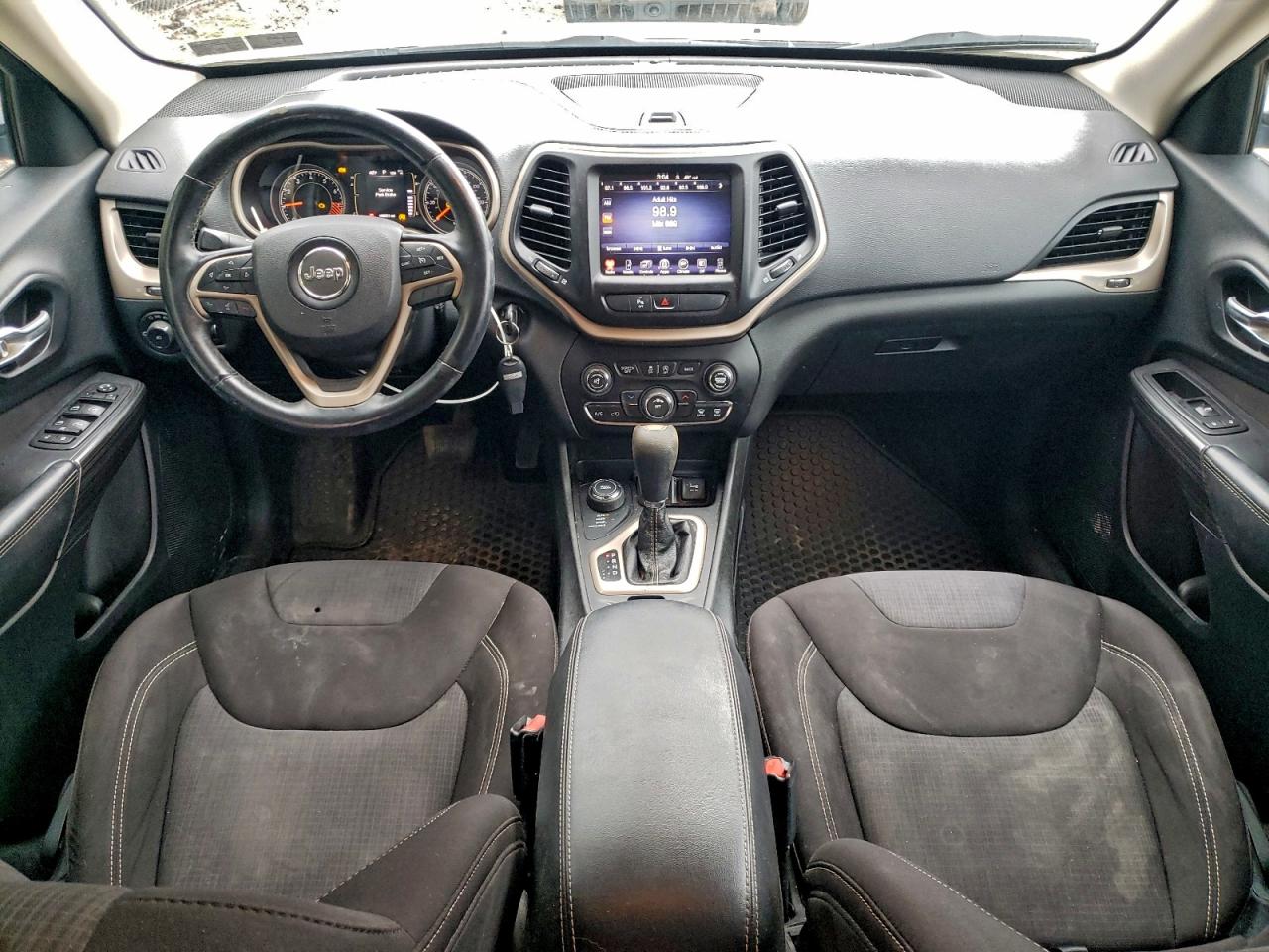 2015 Jeep Cherokee Latitude VIN: 1C4PJMCS2FW703895 Lot: 93817495