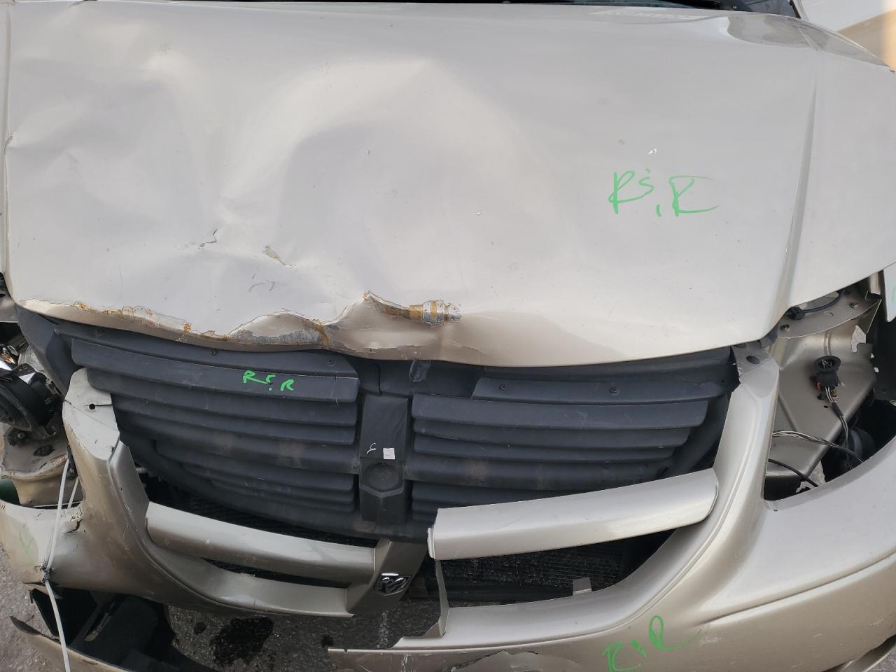 2005 Dodge Grand Caravan Sxt VIN: 2D4GP44L95R331455 Lot: 92017705