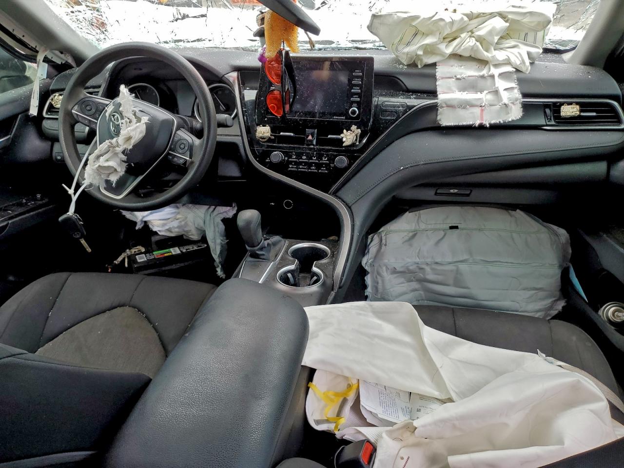 2021 Toyota Camry Le VIN: 4T1C11AK1MU538071 Lot: 94731175