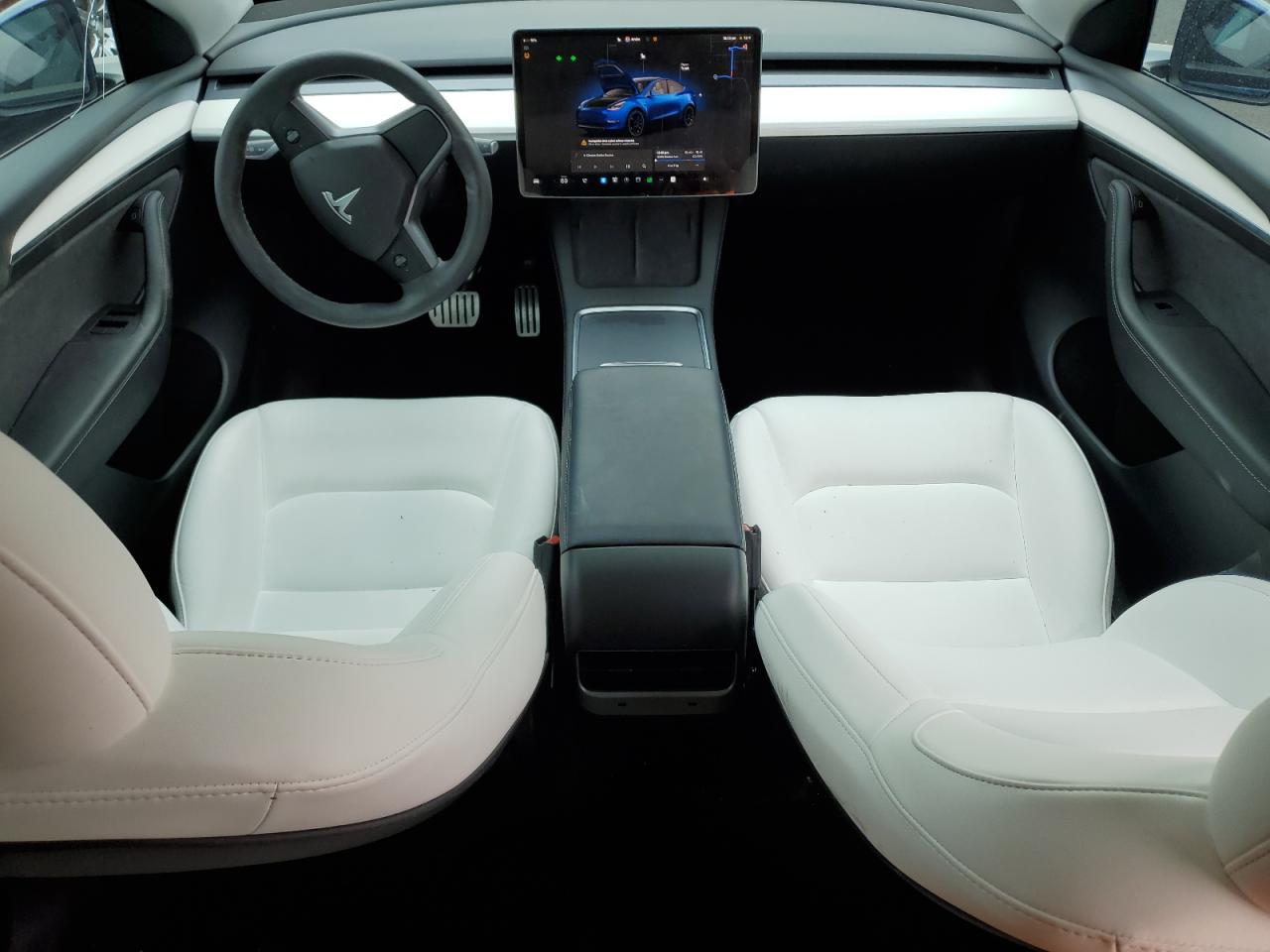 2024 Tesla Model Y VIN: 7SAYGDEF6RF049403 Lot: 91871105